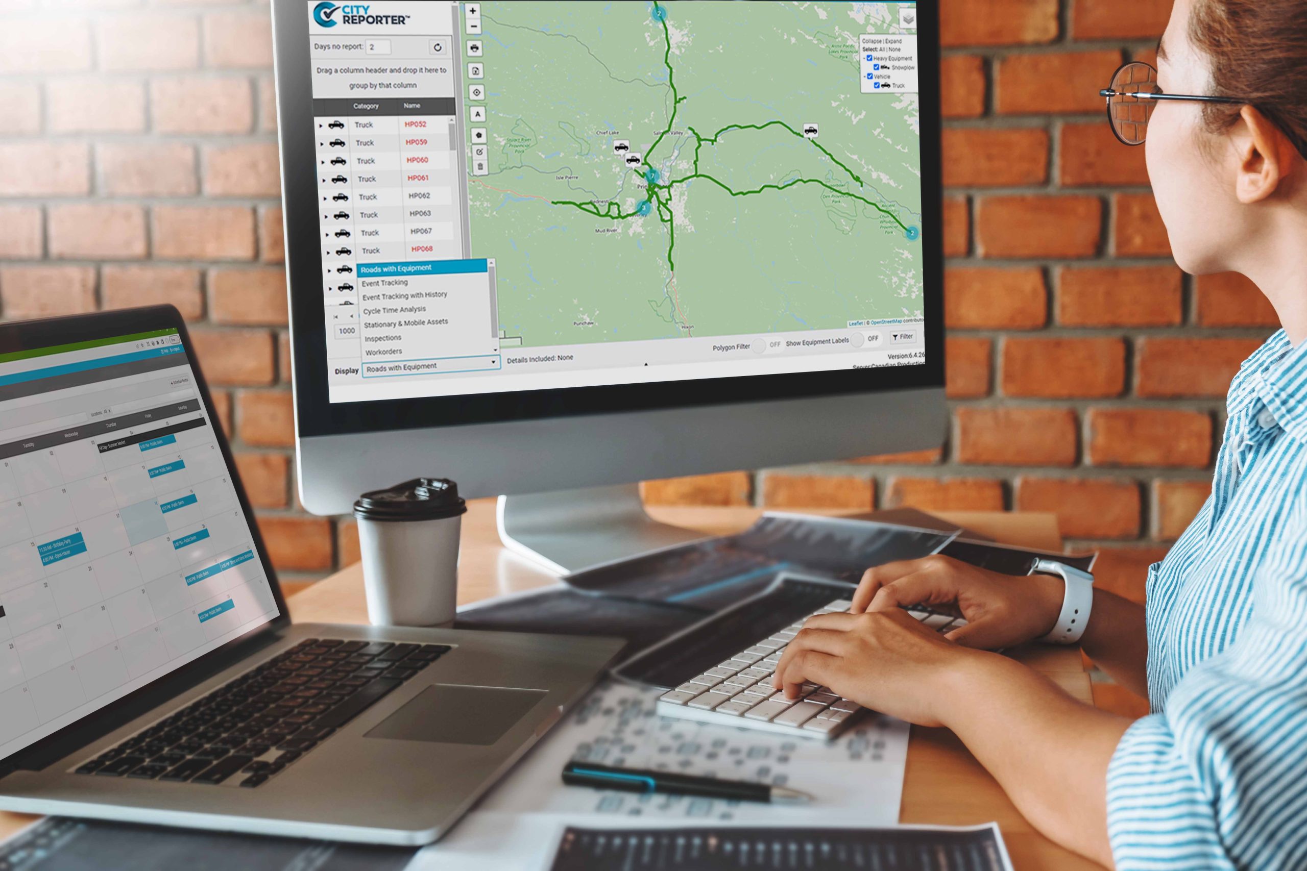 A city administrator using CityReporters live vehicle tracking and scheduling software